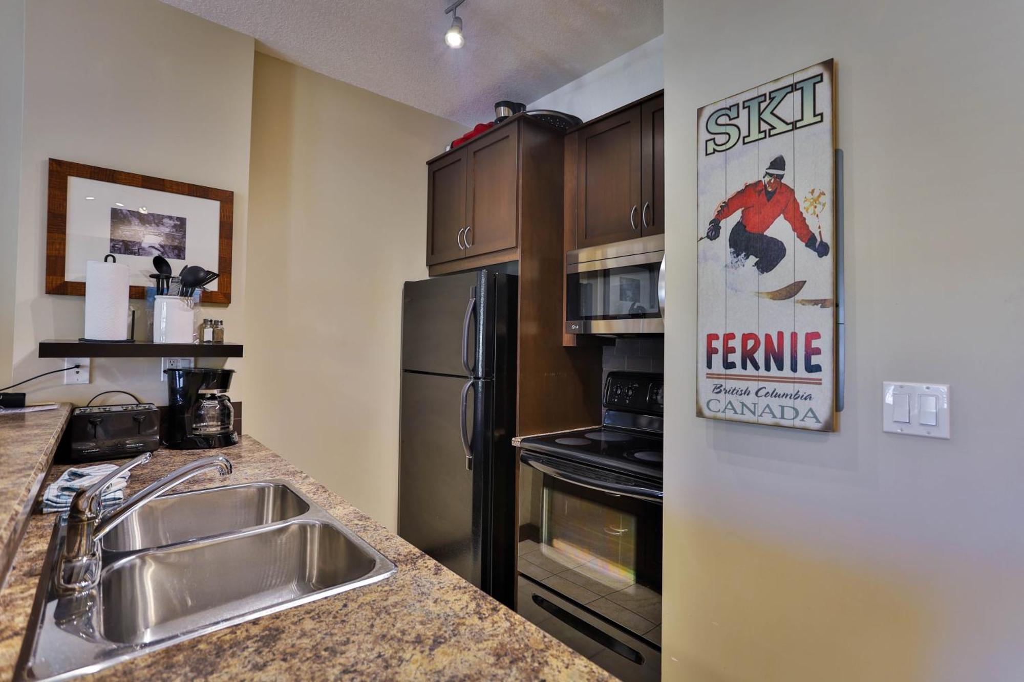 Silver Rock By Stayin Fernie Camera foto